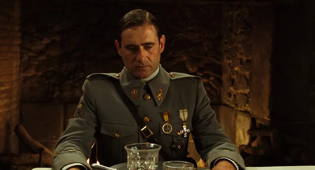 კაპიტანი ვიდალი | კადრი ფილმიდან „ფავნის ლაბირინთი“ 